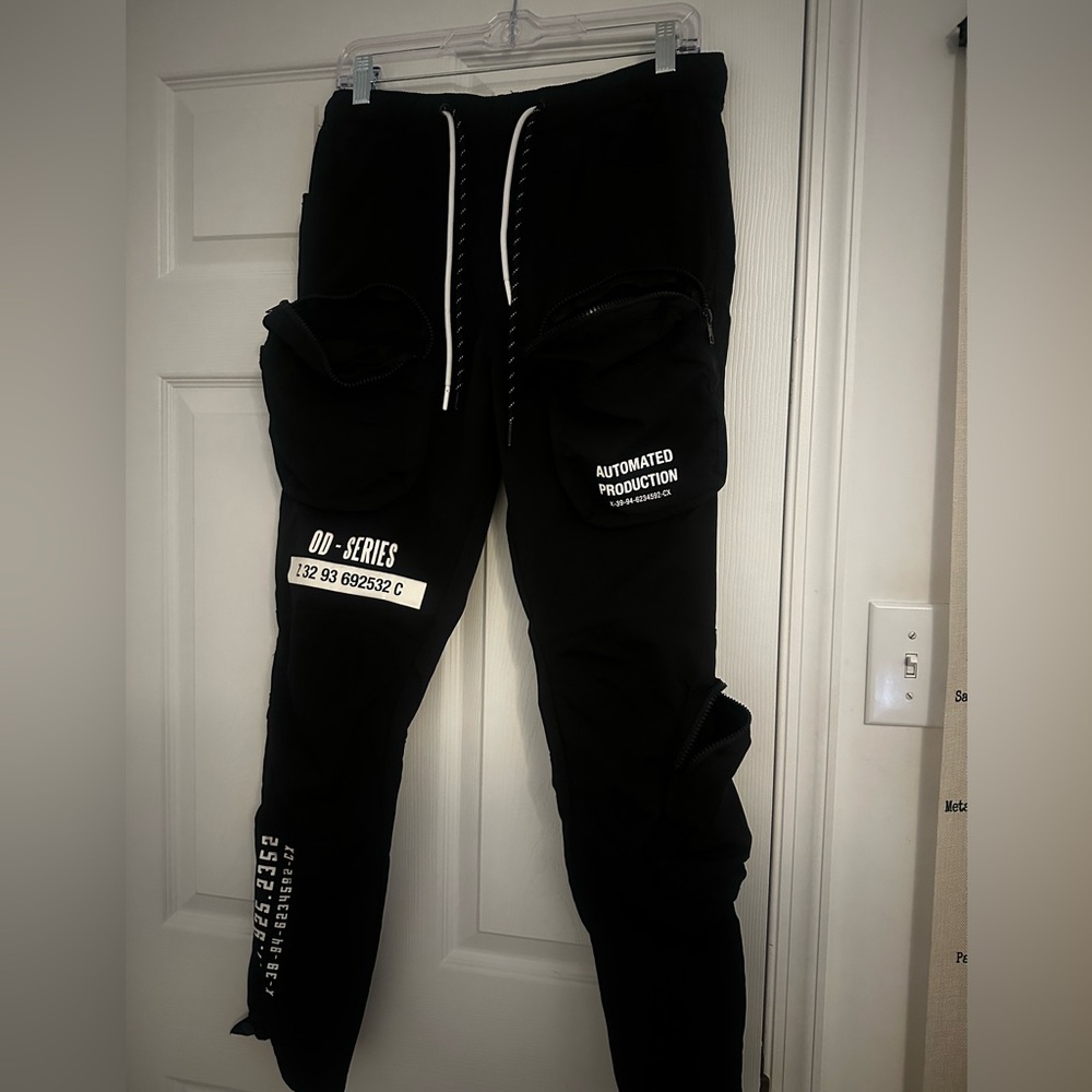 Black Cargo Pants